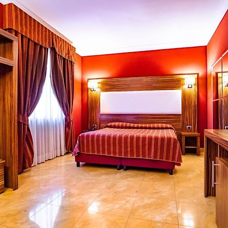 Marcantonio Hotel Giugliano In Campania Esterno foto