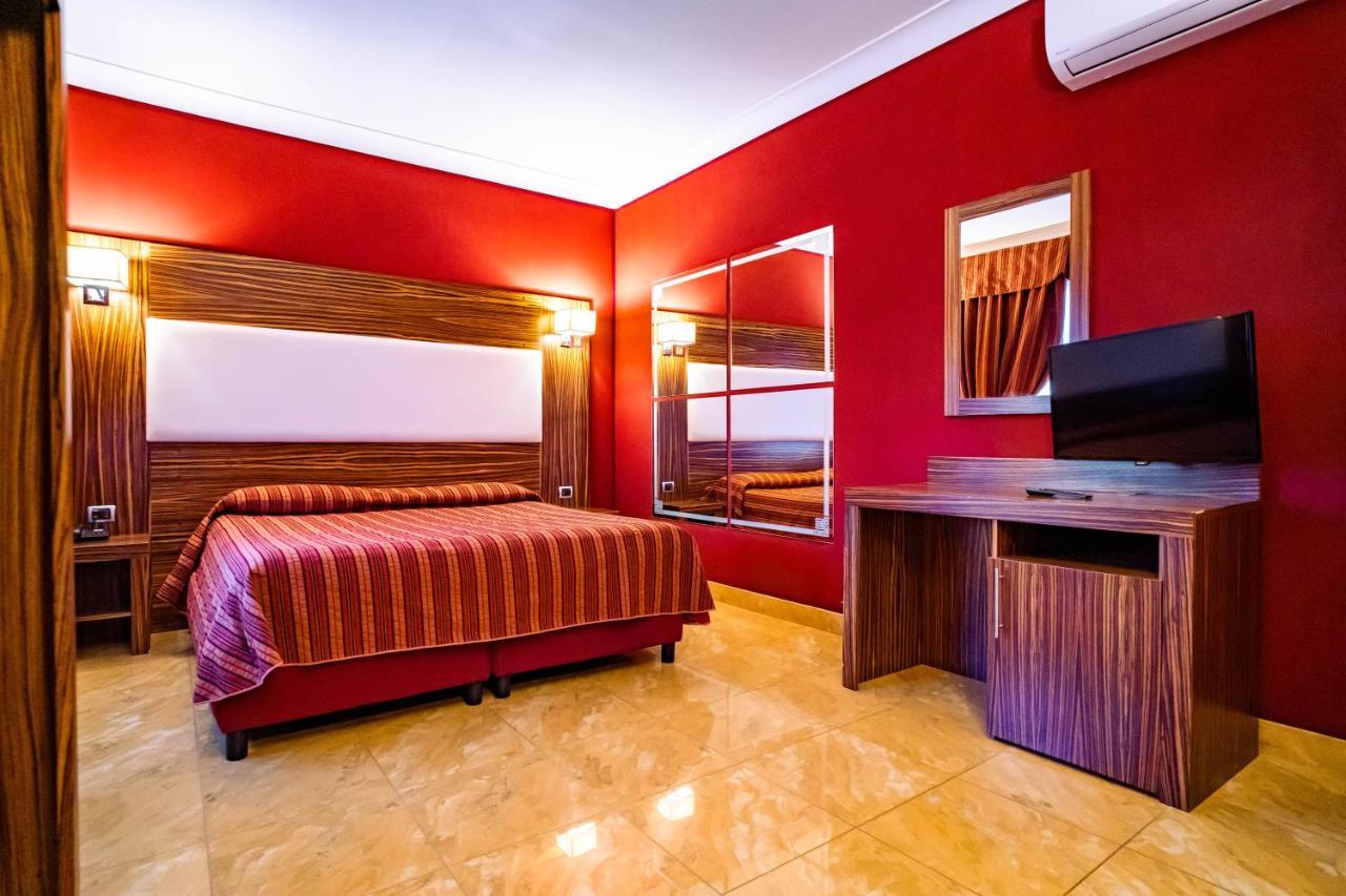 Marcantonio Hotel Giugliano In Campania Esterno foto