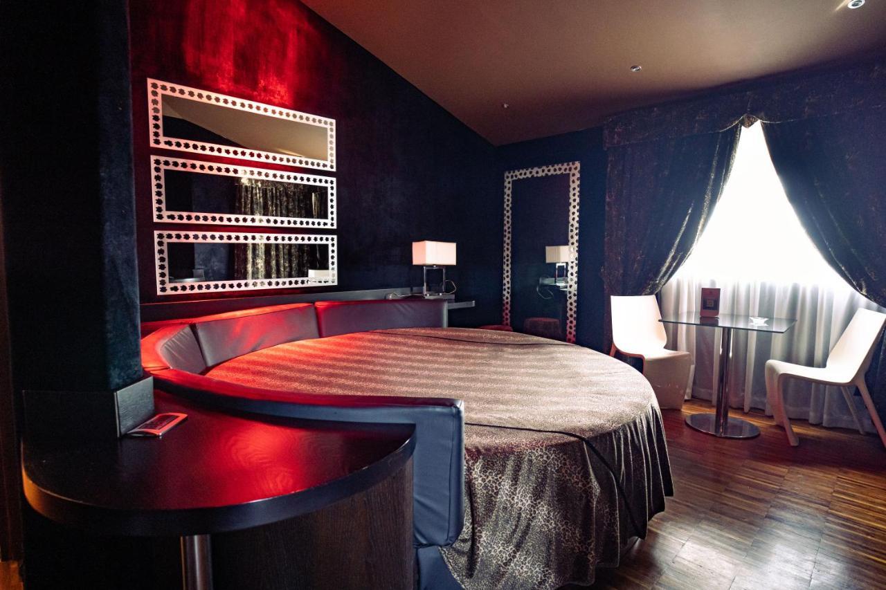 Marcantonio Hotel Giugliano In Campania Esterno foto