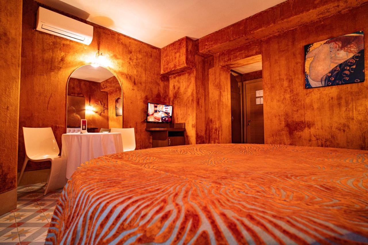 Marcantonio Hotel Giugliano In Campania Esterno foto